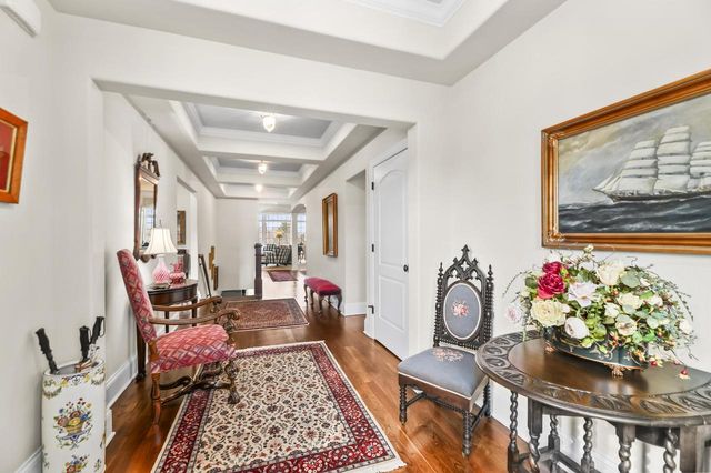 N35W23668 Auburn COURT, Pewaukee, WI 53072