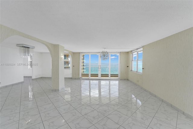1920 S Ocean Dr 16B, Hallandale Beach, FL 33009