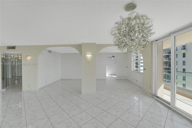 1920 S Ocean Dr 16B, Hallandale Beach, FL 33009