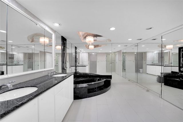 1920 S Ocean Dr 16B, Hallandale Beach, FL 33009