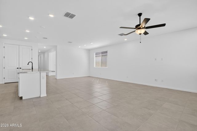 24244 W RAYMOND Street, Buckeye, AZ 85326