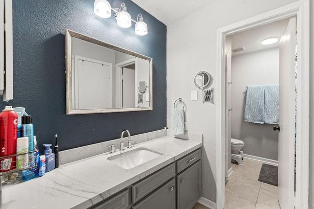 5005 Georgi Lane 64, Houston, TX 77092