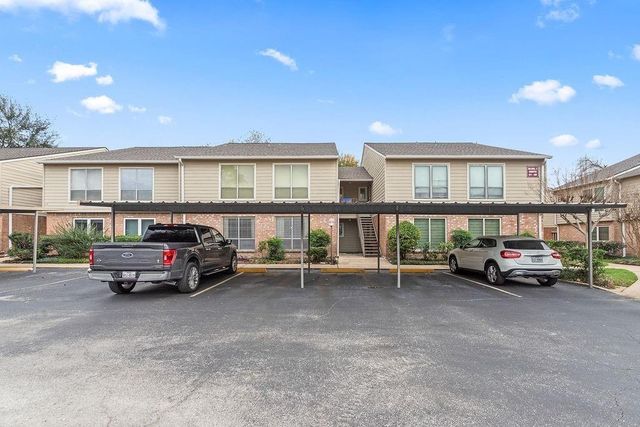 5005 Georgi Lane 64, Houston, TX 77092