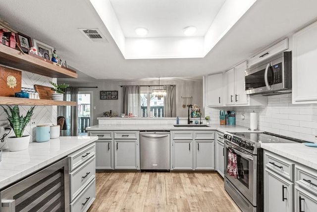 5005 Georgi Lane 64, Houston, TX 77092