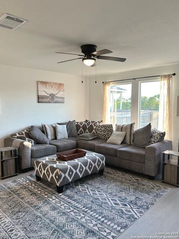 515 Lew Pass, San Antonio, TX 78221