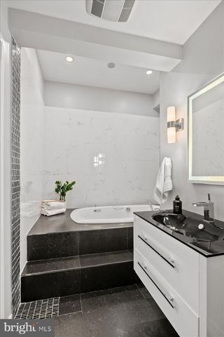 4324 ROSEDALE AVE, Bethesda, MD 20814