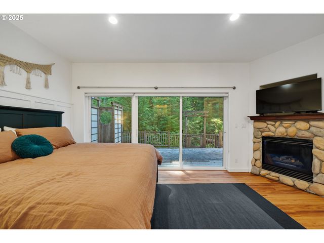 3308 BAYVIEW Ter, Seaside, OR 97138