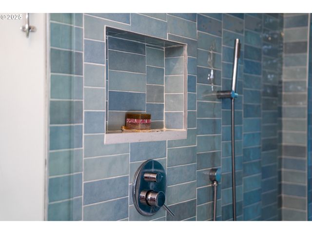 3308 BAYVIEW Ter, Seaside, OR 97138