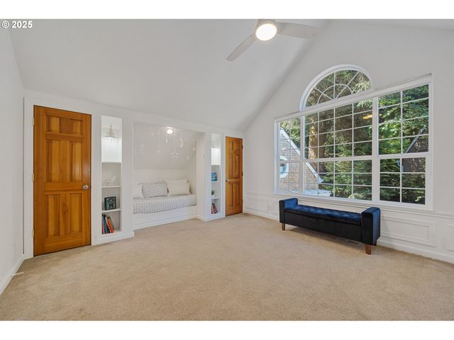 3308 BAYVIEW Ter, Seaside, OR 97138