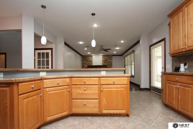 7521 S 41 Street, Lincoln, NE 68516