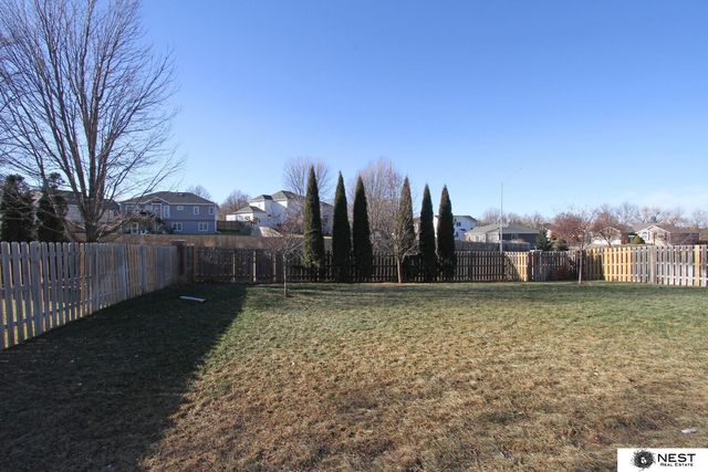 7521 S 41 Street, Lincoln, NE 68516