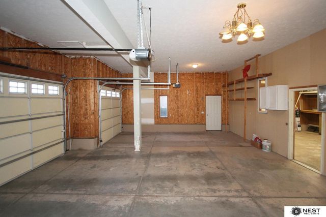 7521 S 41 Street, Lincoln, NE 68516