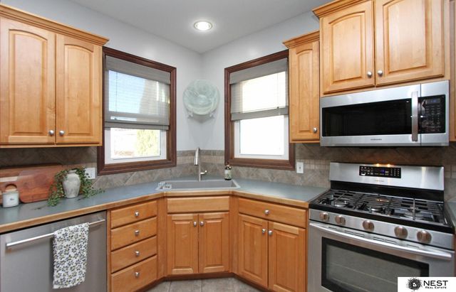 7521 S 41 Street, Lincoln, NE 68516