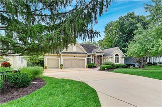 26381 W Cedar Niles Circle, Olathe, KS 66061