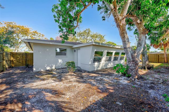 2056 62ND TERRACE S, St Petersburg, FL 33712