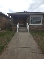 4721 Ivy Street, East Chicago, IN 46312