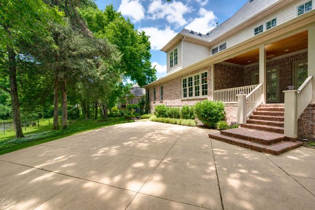 1450 Willowbrooke Cir, Franklin, TN 37069