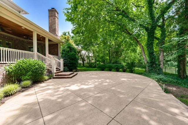 1450 Willowbrooke Cir, Franklin, TN 37069