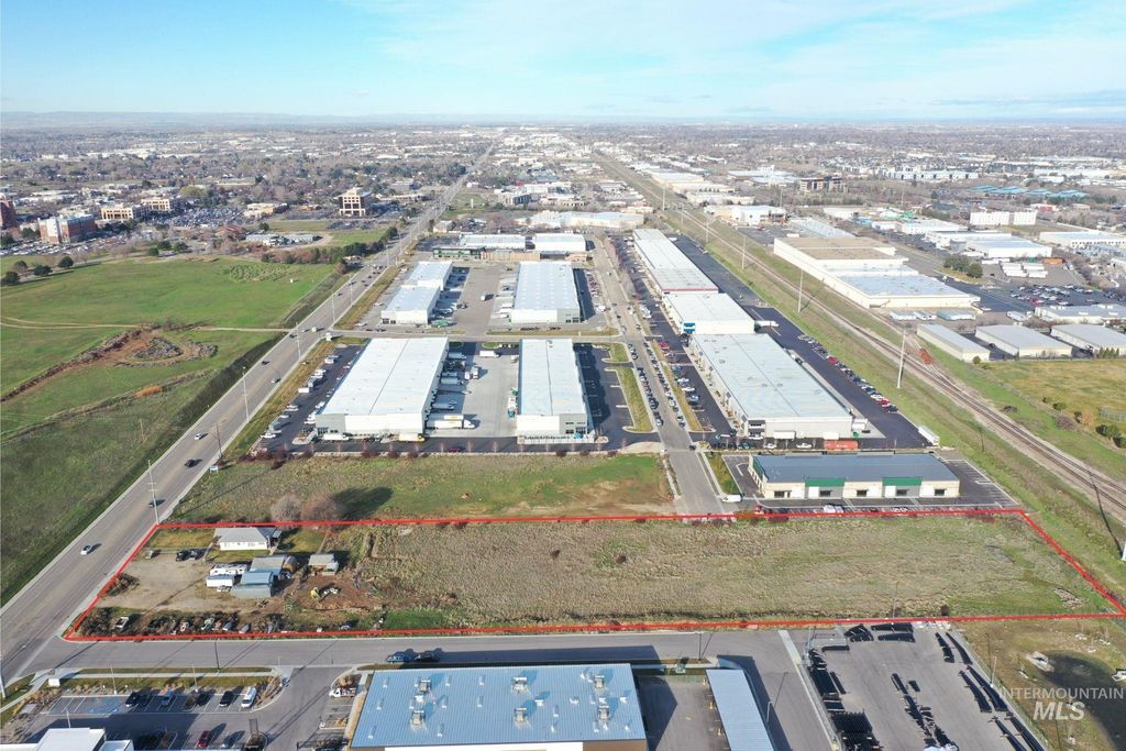 4260 E Franklin, Meridian, ID 83642 photo 4