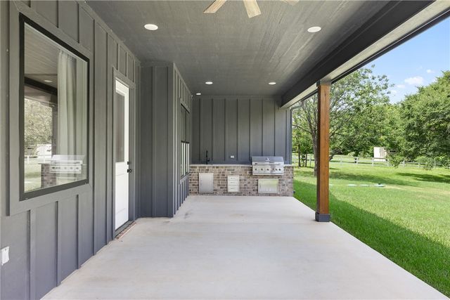 13291 Hopes Creek Road, College Station, TX 77845