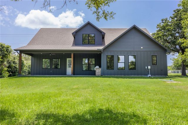 13291 Hopes Creek Road, College Station, TX 77845