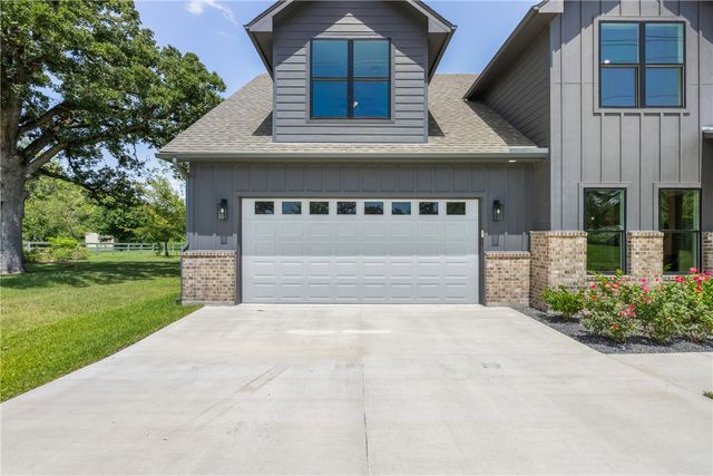13291 Hopes Creek Road, College Station, TX 77845