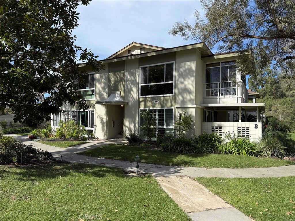 891 Ronda Sevilla O, Laguna Woods, CA 92637