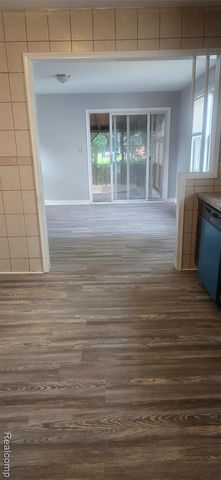 4128 Huron Street, Dearborn Heights, MI 48125