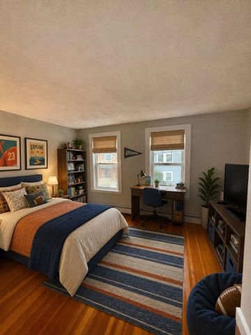 225 Florence St. 2nd fl, Boston, MA 02131