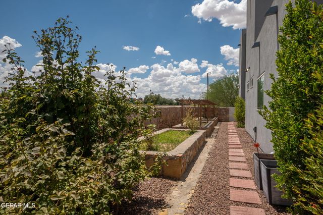 5012 Amen Corner Drive, El Paso, TX 79922
