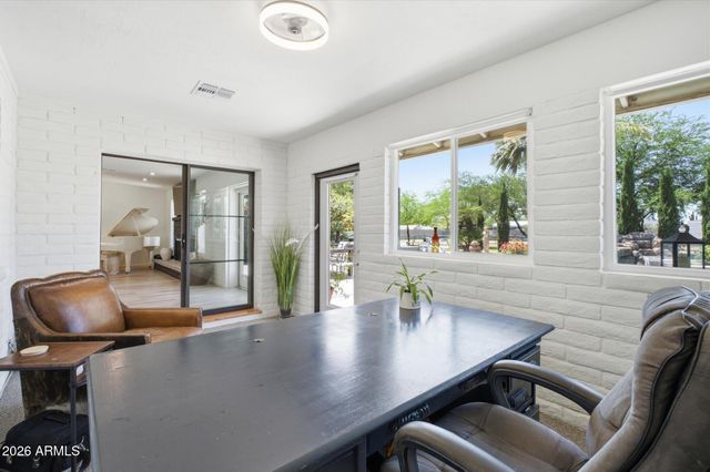 15602 N 37TH Street, Phoenix, AZ 85032