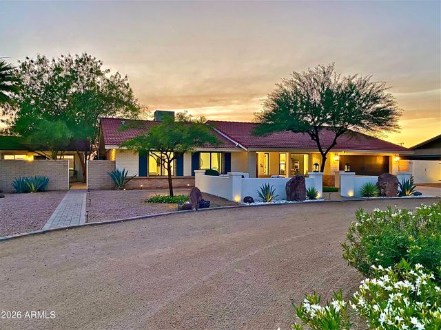 15602 N 37TH Street, Phoenix, AZ 85032