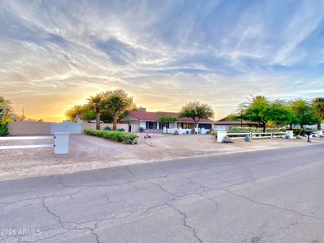 15602 N 37TH Street, Phoenix, AZ 85032