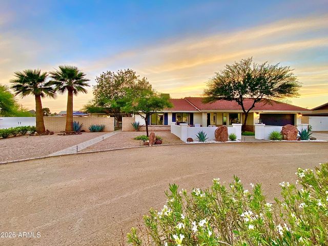 15602 N 37TH Street, Phoenix, AZ 85032
