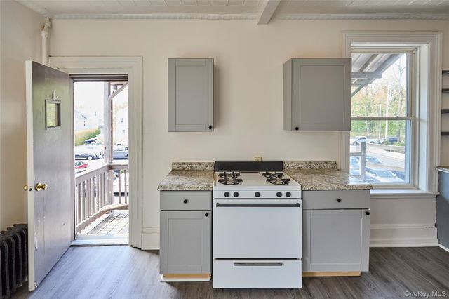 457 Main St Apt 3, Beacon, NY 12508