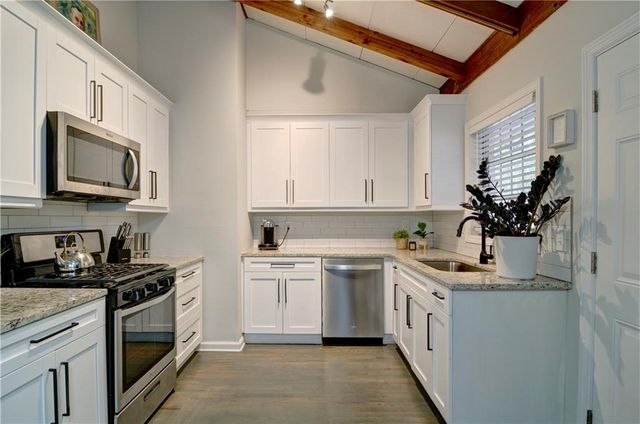 461 Meadowbrook SE Drive, Marietta, GA 30067