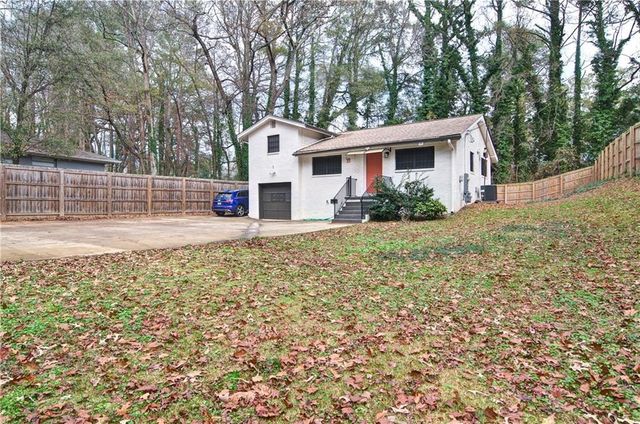461 Meadowbrook SE Drive, Marietta, GA 30067