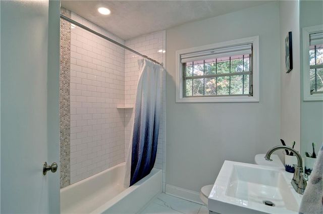 461 Meadowbrook SE Drive, Marietta, GA 30067