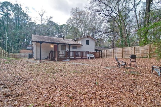 461 Meadowbrook SE Drive, Marietta, GA 30067