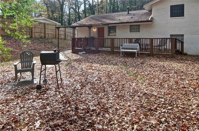 461 Meadowbrook SE Drive, Marietta, GA 30067