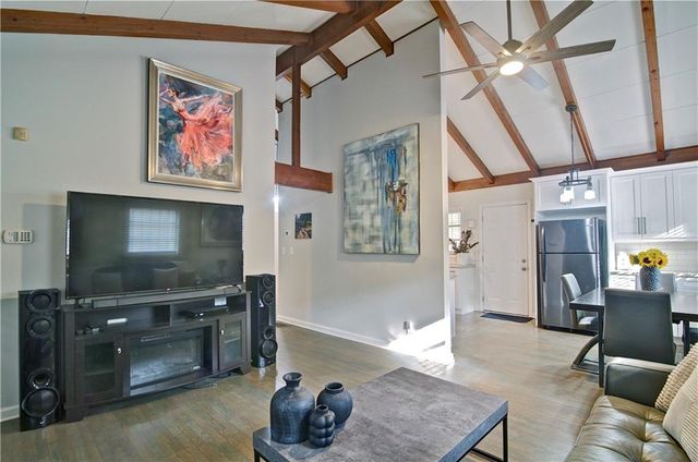 461 Meadowbrook SE Drive, Marietta, GA 30067