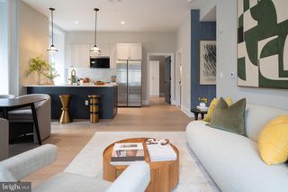 200 S BROAD ST #209, Philadelphia, PA 19102