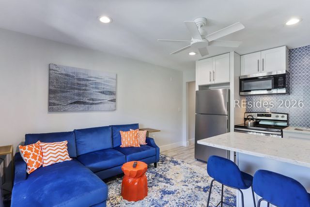239 Beach City Rd Apt 2315, Hilton Head Island, SC 29926