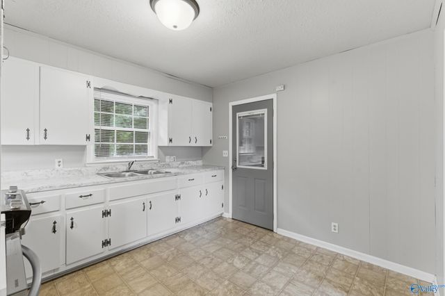 8413 Old Madison Pike, Madison, AL 35758