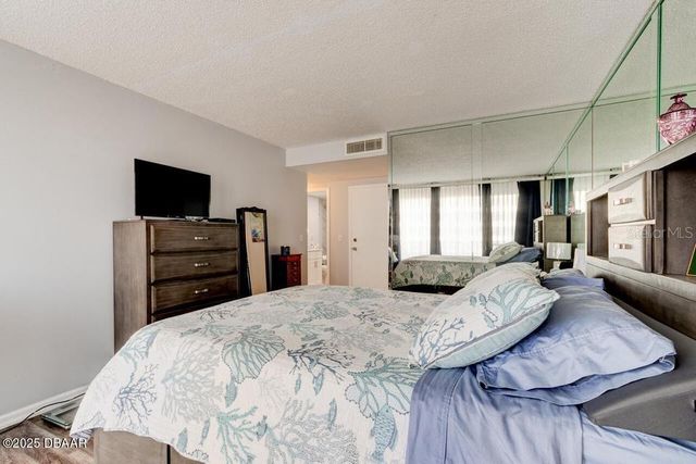 2828 N ATLANTIC AVENUE 303, Daytona Beach, FL 32118