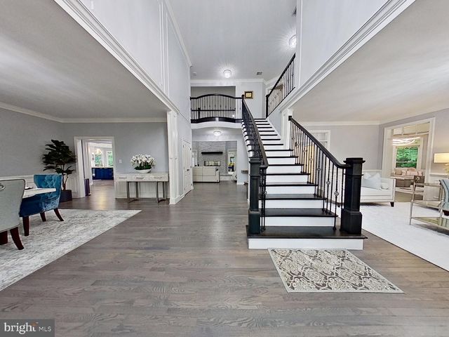 8197 COTTAGE ROSE CT, Fairfax Station, VA 22039