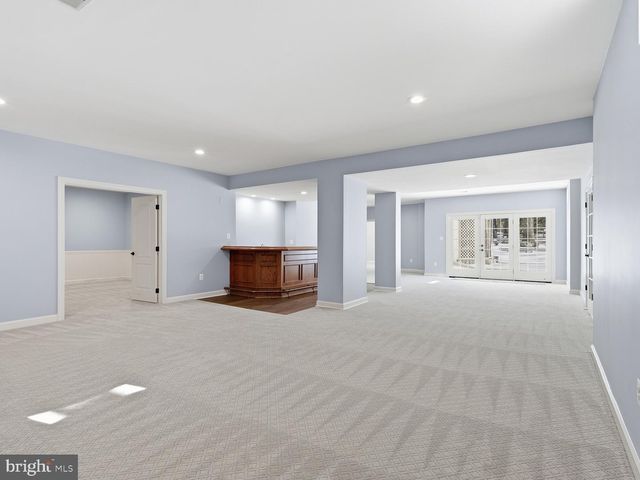 8197 COTTAGE ROSE CT, Fairfax Station, VA 22039