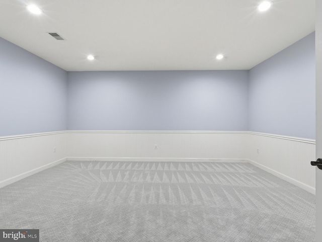 8197 COTTAGE ROSE CT, Fairfax Station, VA 22039