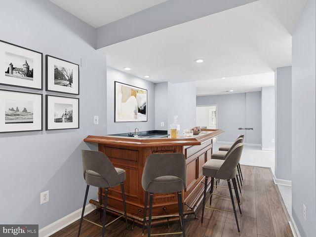 8197 COTTAGE ROSE CT, Fairfax Station, VA 22039