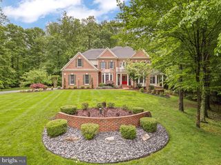 8197 COTTAGE ROSE CT, Fairfax Station, VA 22039